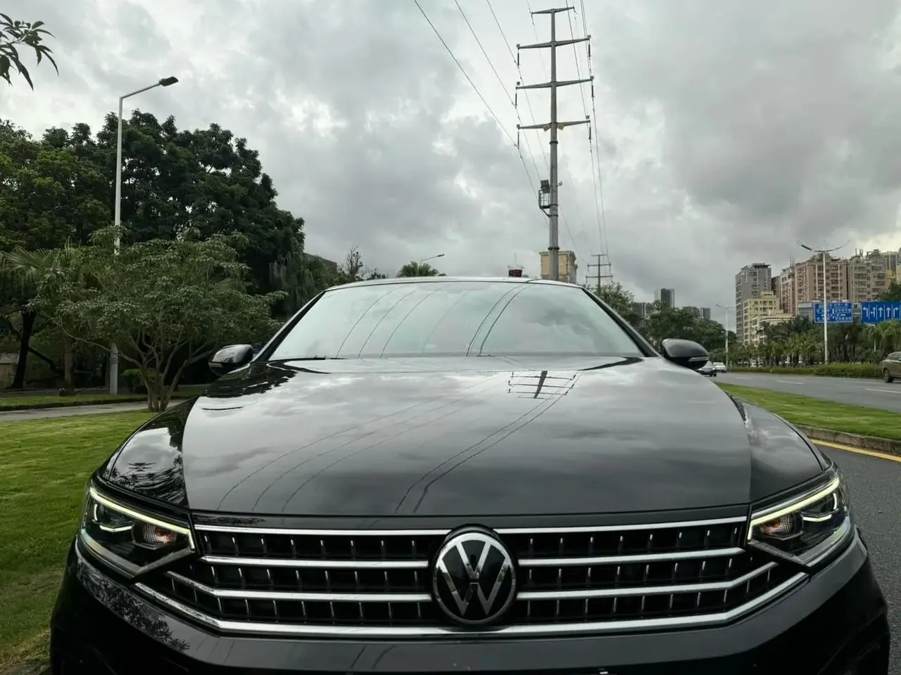 Volkswagen 2023 Magotan 2.0TSI 330TSI 2 Million Units Commemorative Edition Leading Model Automatic 8