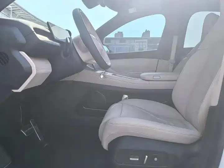 NIO EC7 2024 Section 75kWh 6