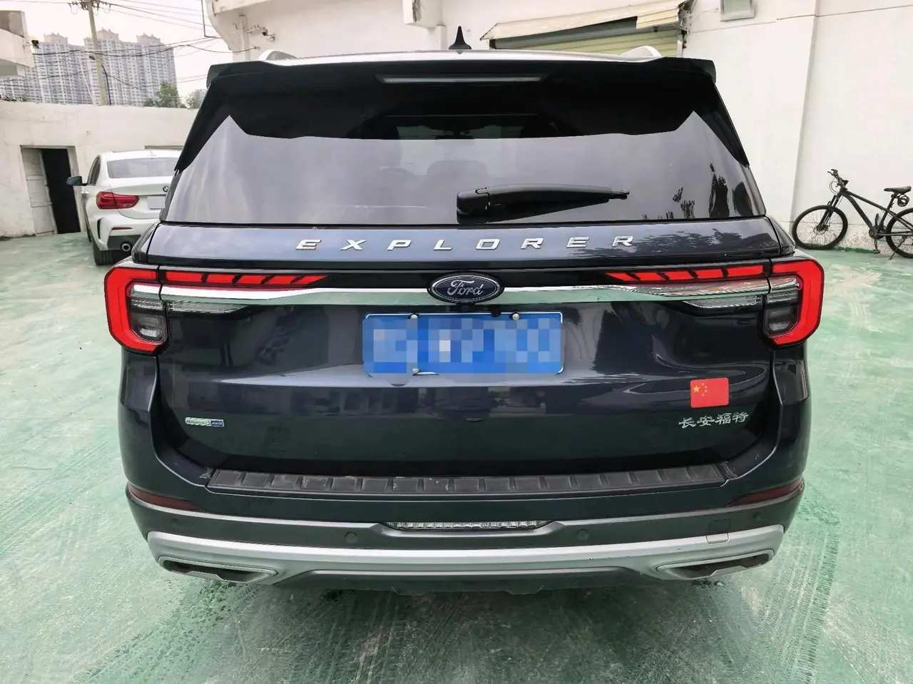 Explorer 2023 EcoBoost 285 four-wheel drive fashion plus version 7 seats 5
