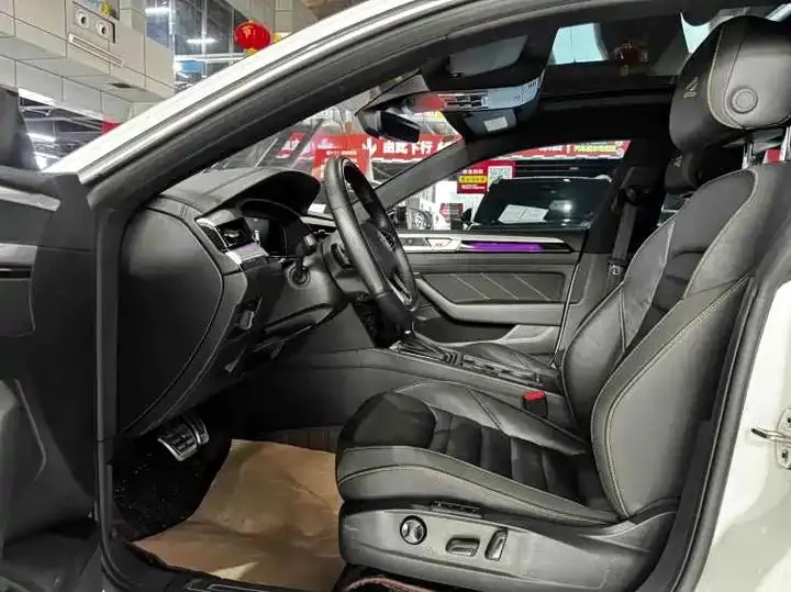 FAW-Volkswagen CC 2024 380TSI eye-catching edition 8