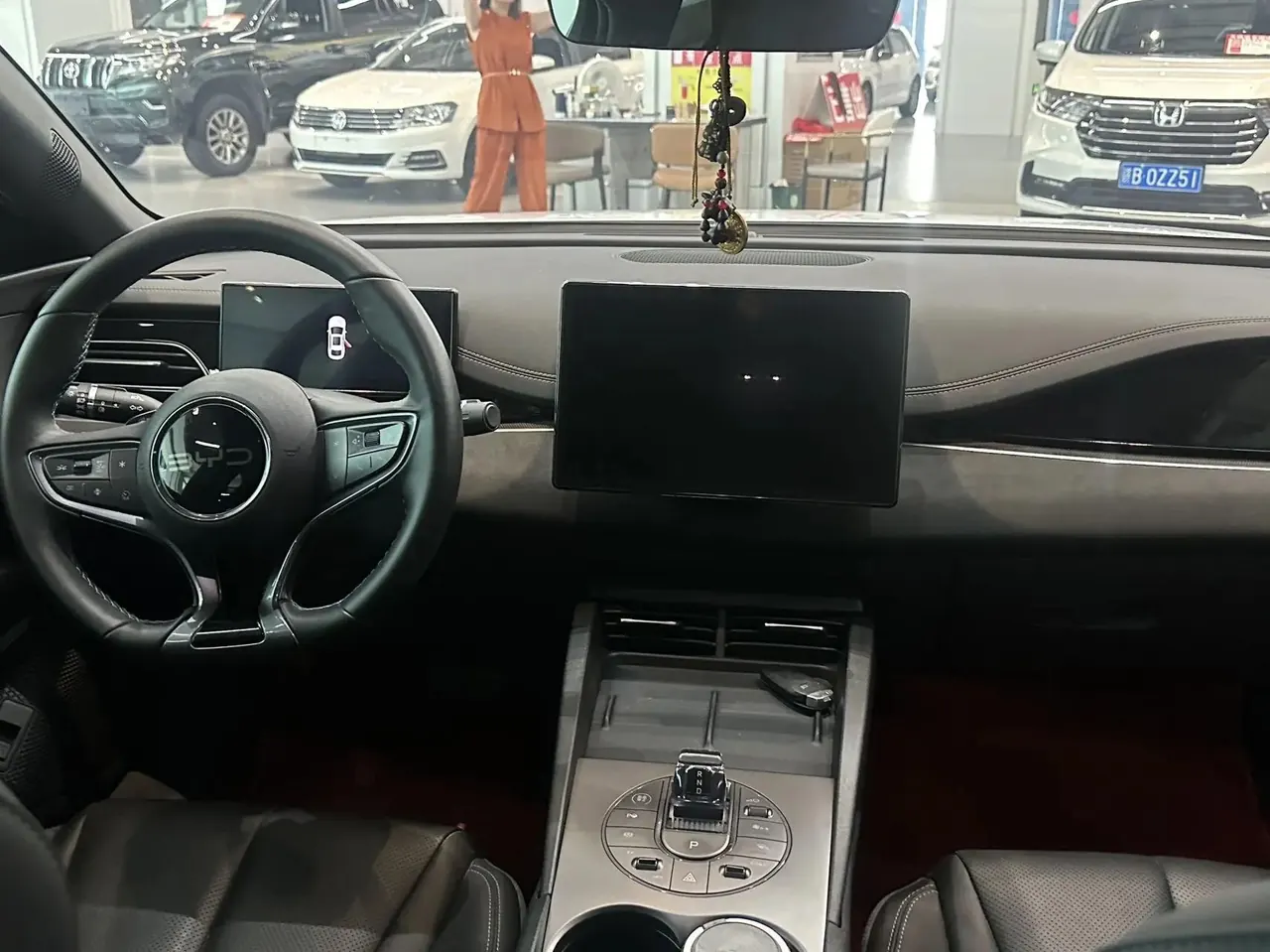 BYD 2025 seals 06 DM-i 1.5 stepless smart driving version 80KM luxury automatic gear 3