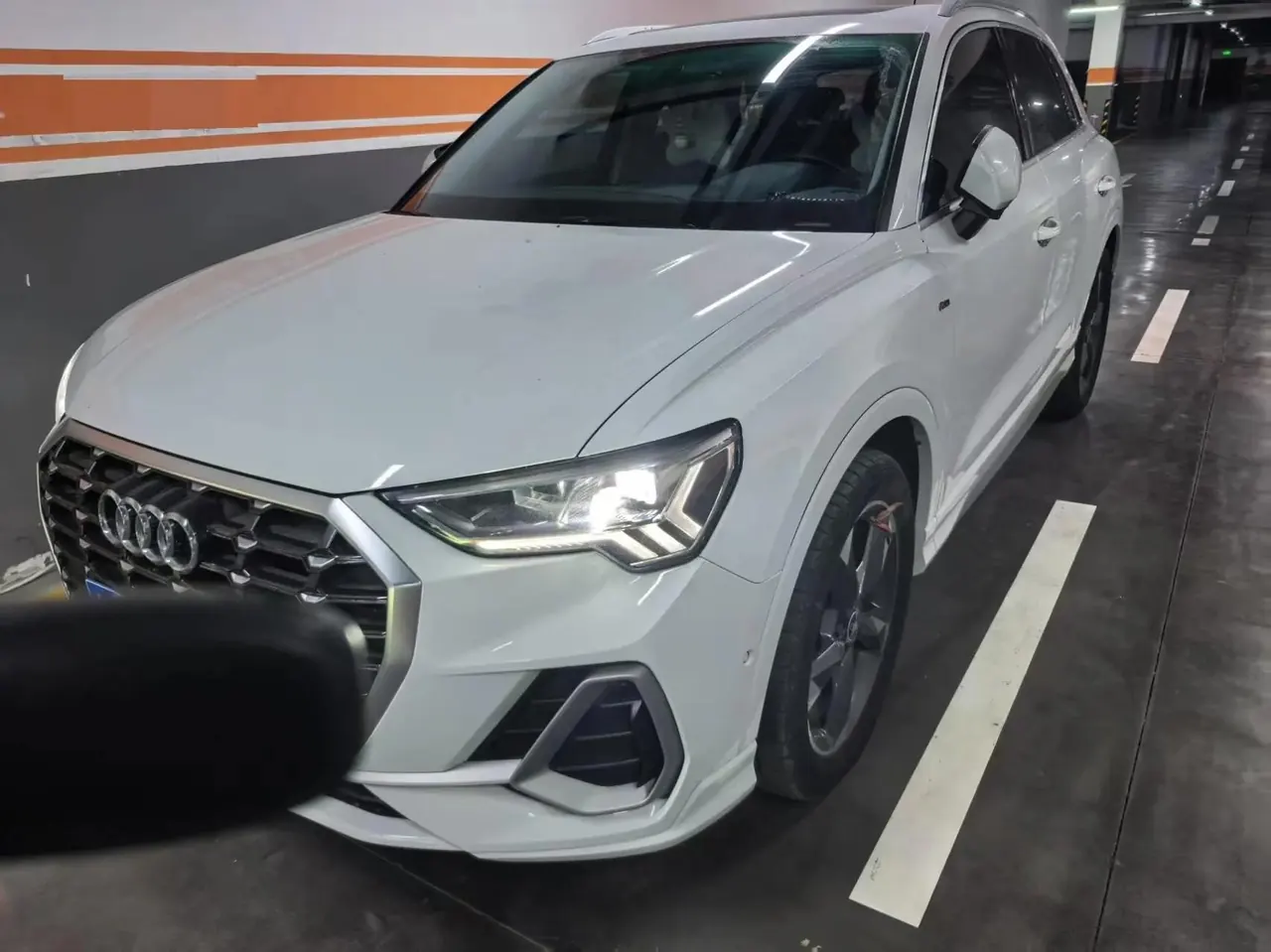 Audi Q3 2021 35 TFSI Enjoys Life Edition - View 1