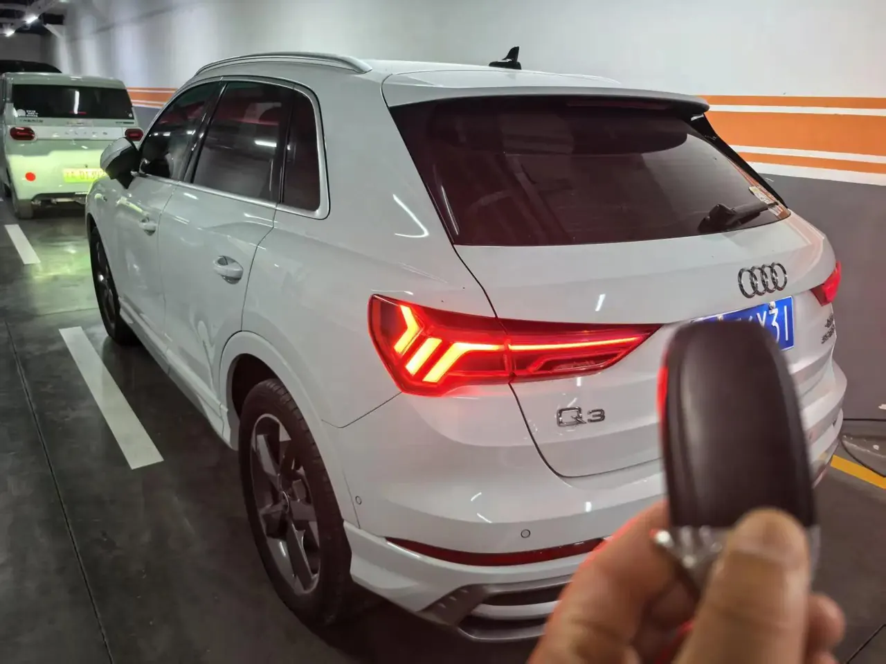 Audi Q3 2021 35 TFSI Enjoys Life Edition 2