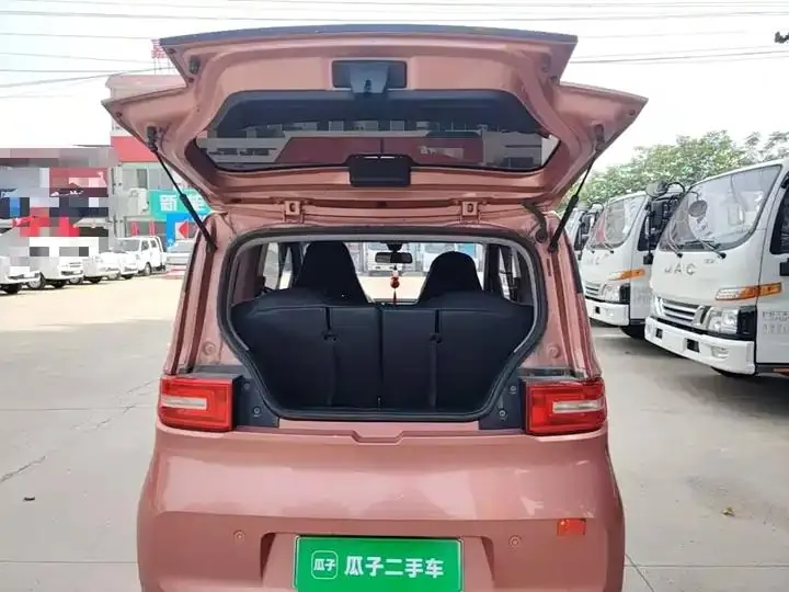 Hongguang MINIEV 2020 free lithium iron phosphate 19