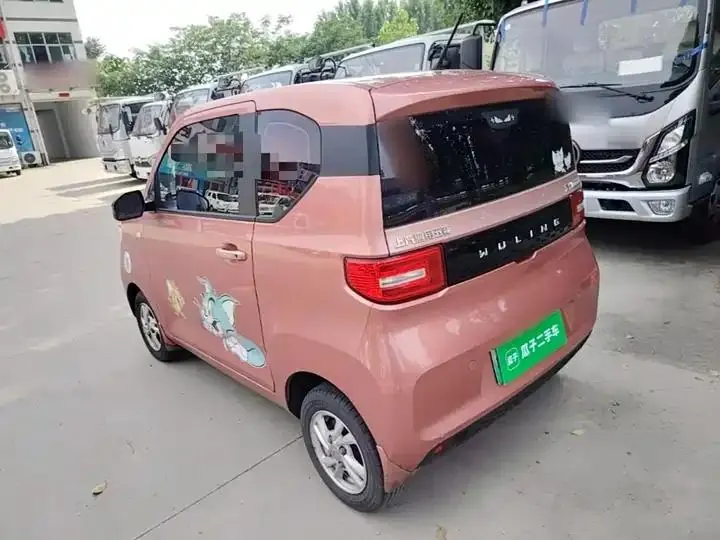 Hongguang MINIEV 2020 free lithium iron phosphate 5
