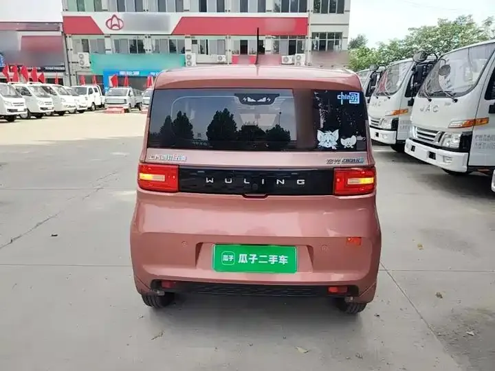 Hongguang MINIEV 2020 free lithium iron phosphate 6