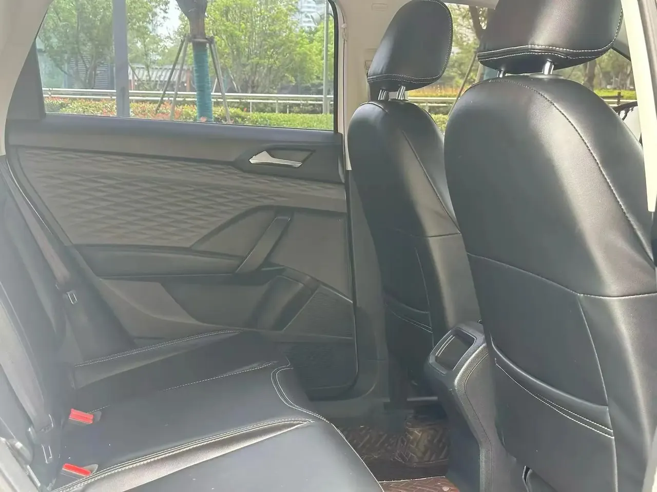 Tuyue 2022 280TSI Two-Drive Comfort Edition 6