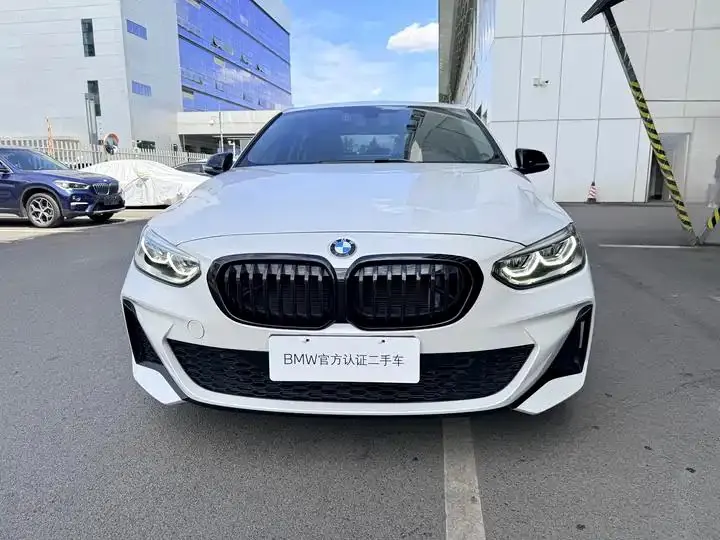 BMW 1 Series 2021 120i M Sports Obsidian Night Edition 2
