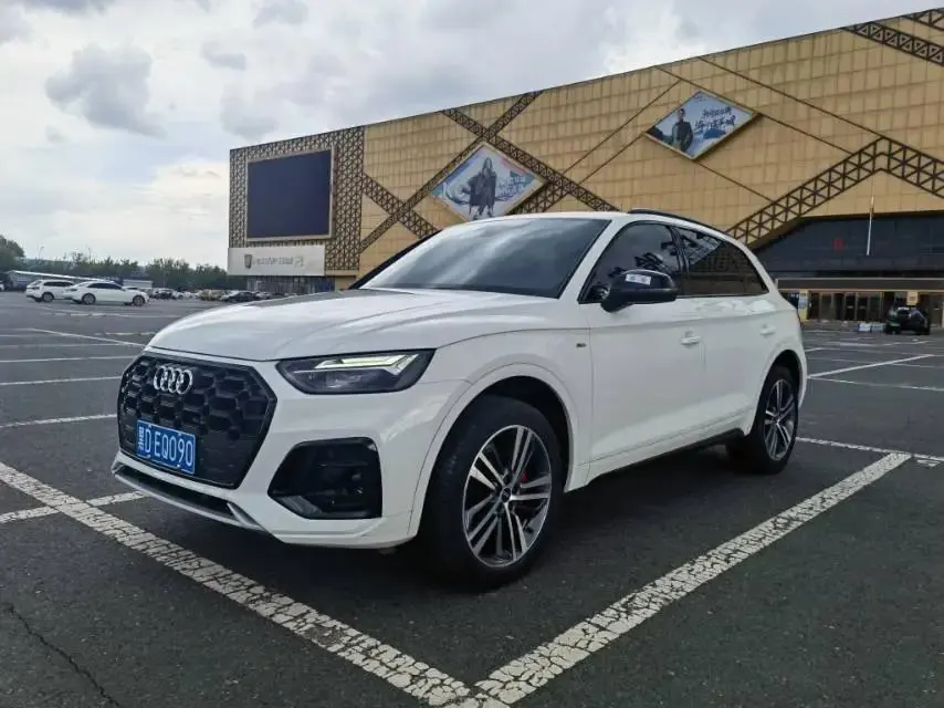Audi 2024 Q5L Sportback 2.0TFSI 40TFSI luxury automatic - View 1