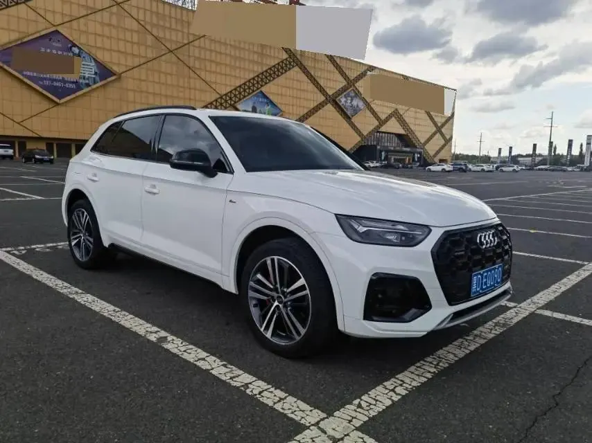Audi 2024 Q5L Sportback 2.0TFSI 40TFSI luxury automatic 2