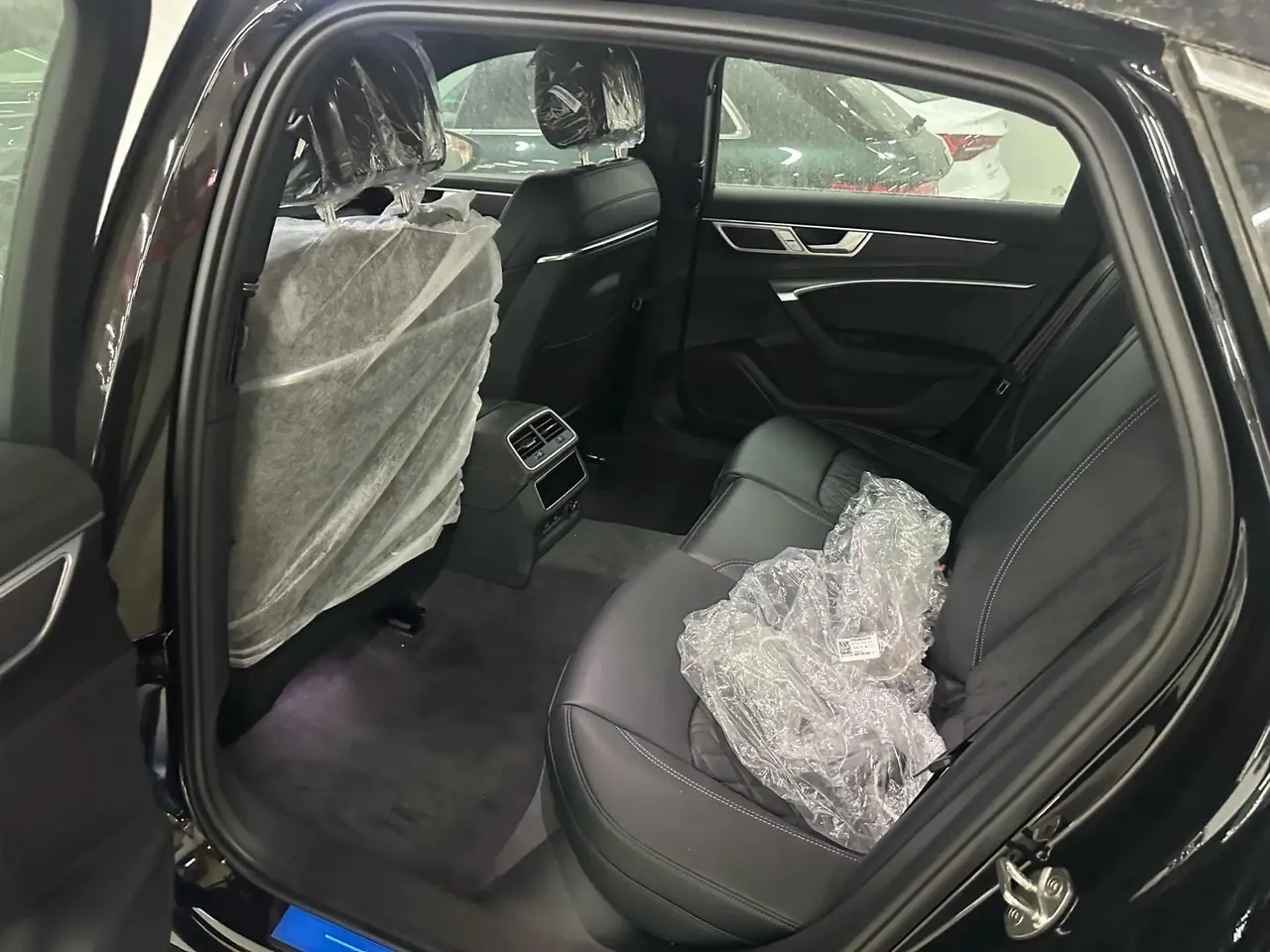 Audi 2026 A6L 2.0TFSI 45TFSI Quattro Selected Dynamic Automatic 4