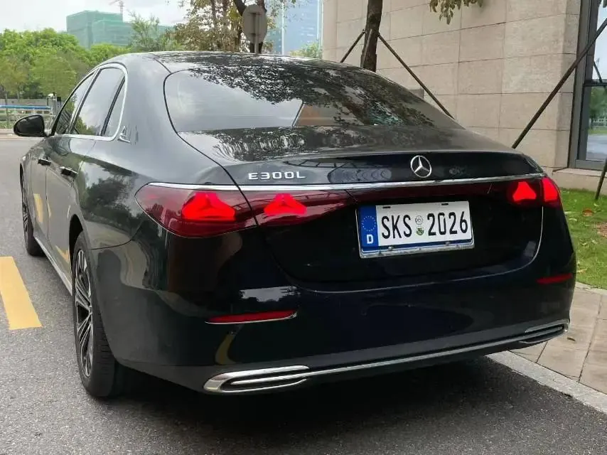 Mercedes Benz E Class 2026 E 300 L 48V 2.0T Luxury Automatic Gear 4