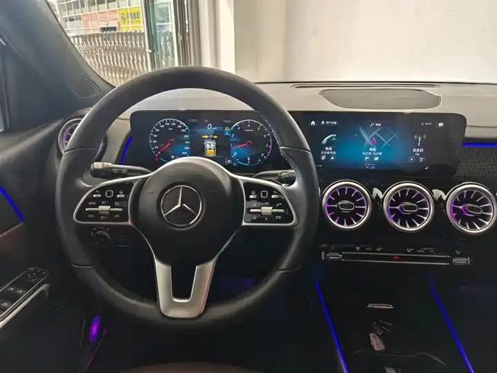 Mercedes Benz GLB 2023 GLB 220 Dynamic 16