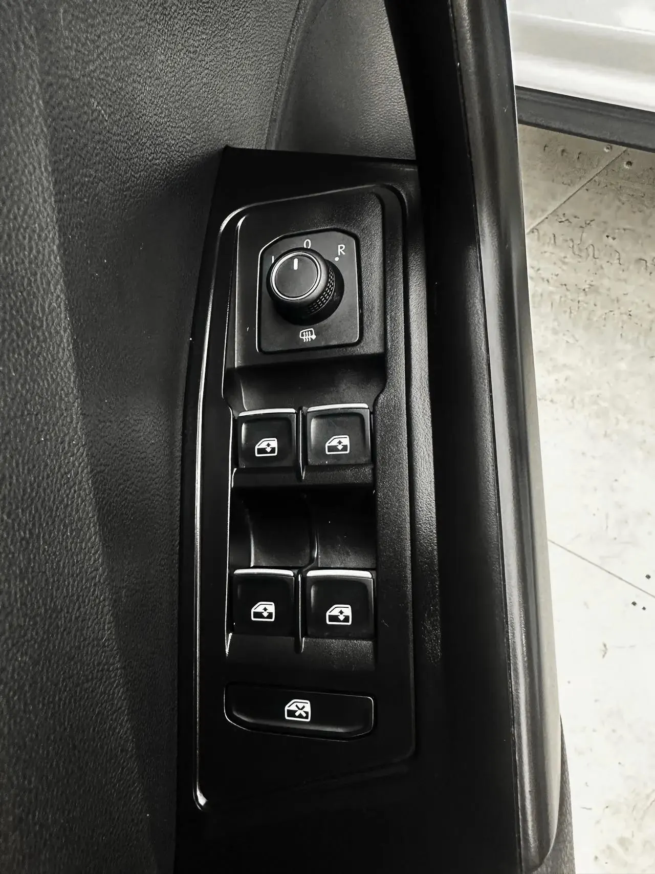T-ROC 2022 280TSI DSG Front-Wheel Drive Comfort PLUS 13