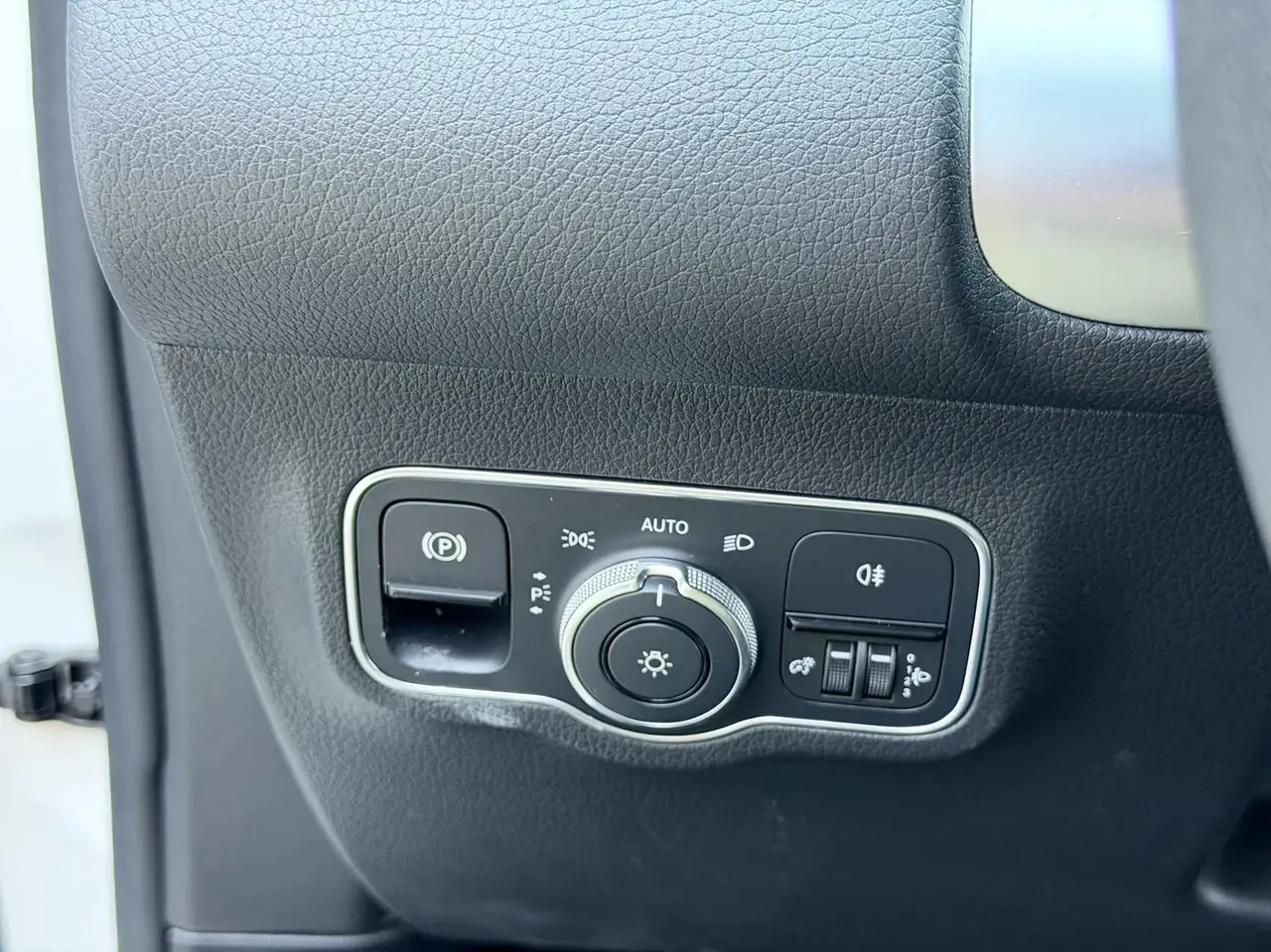 Mercedes Benz GLB 2020 GLB 180 Dynamic 7