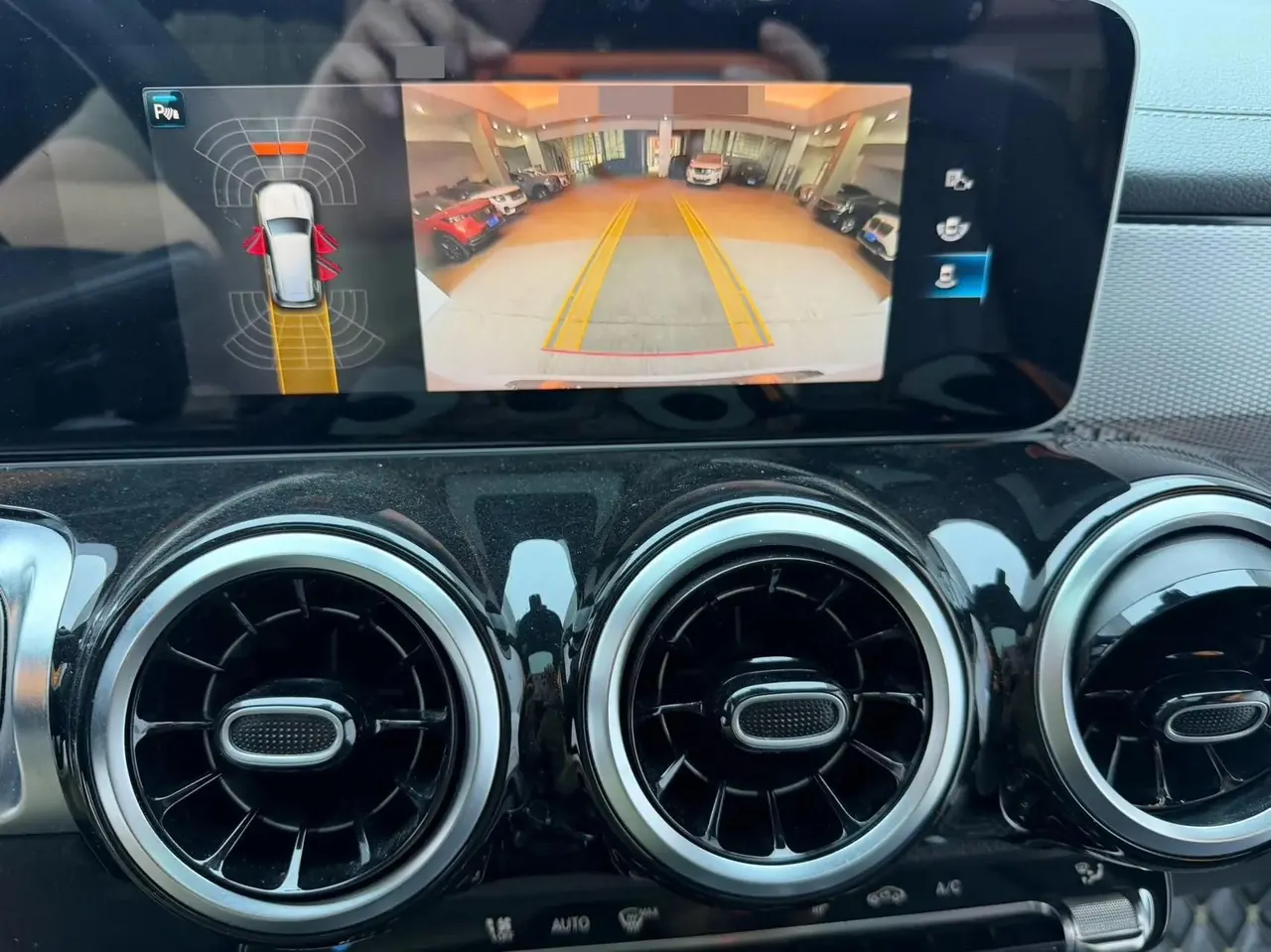 Mercedes Benz GLB 2020 GLB 180 Dynamic 9