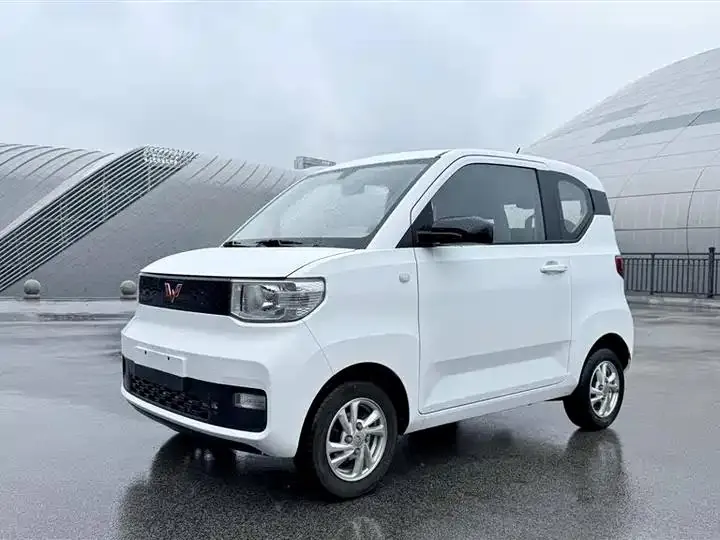 Open image lightbox: Hongguang MINIEV 2020 free three yuan lithium
