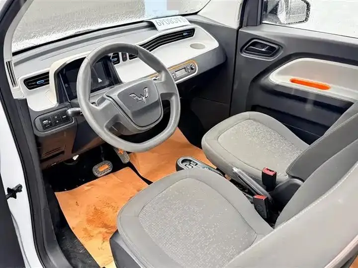 Hongguang MINIEV 2020 free three yuan lithium 7
