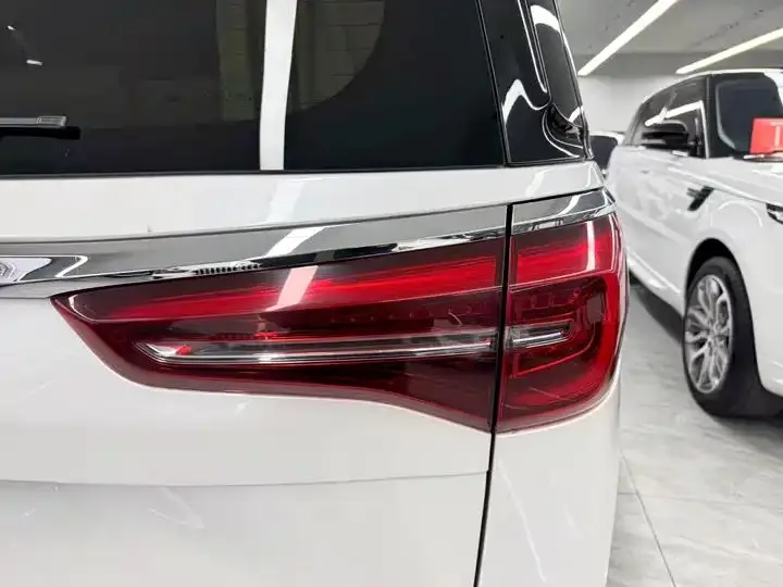 Buick GL8 2022 ES Lu Zun 653T Premium 24