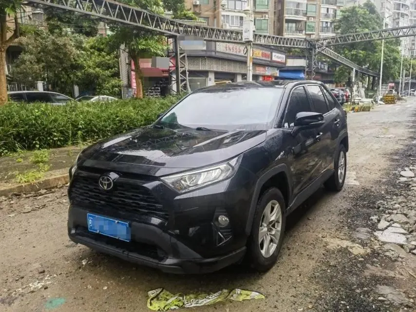 Open image lightbox: RAV4 RongFang 2022 2.0L CVT Two-Drive Urban Edition