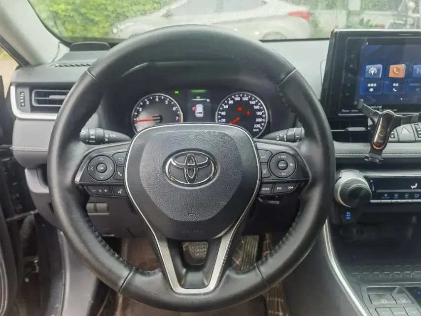 RAV4 RongFang 2022 2.0L CVT Two-Drive Urban Edition 13