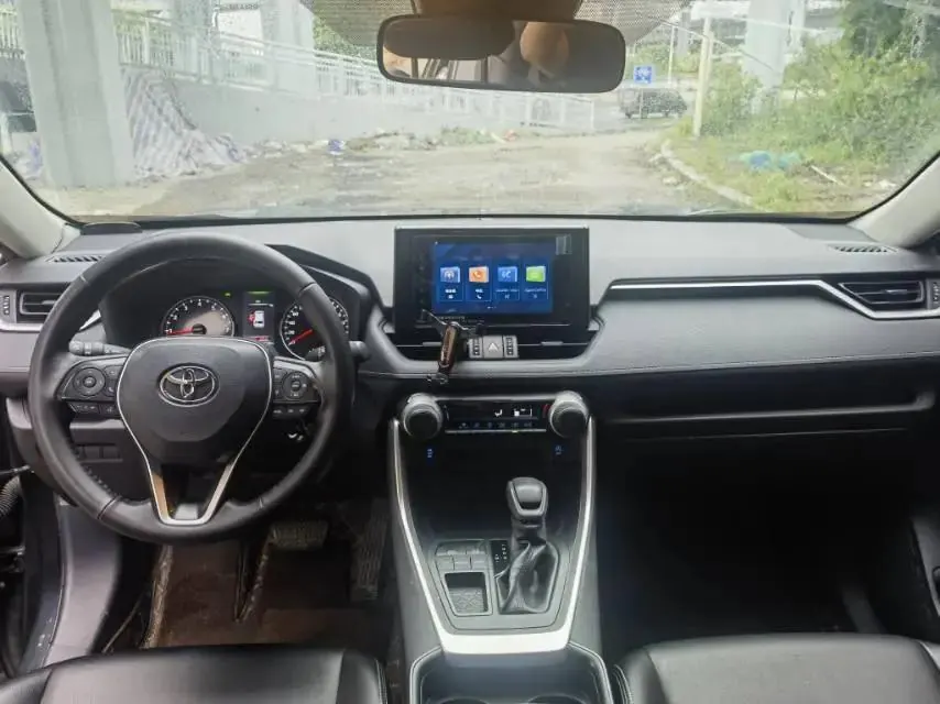 RAV4 RongFang 2022 2.0L CVT Two-Drive Urban Edition 9