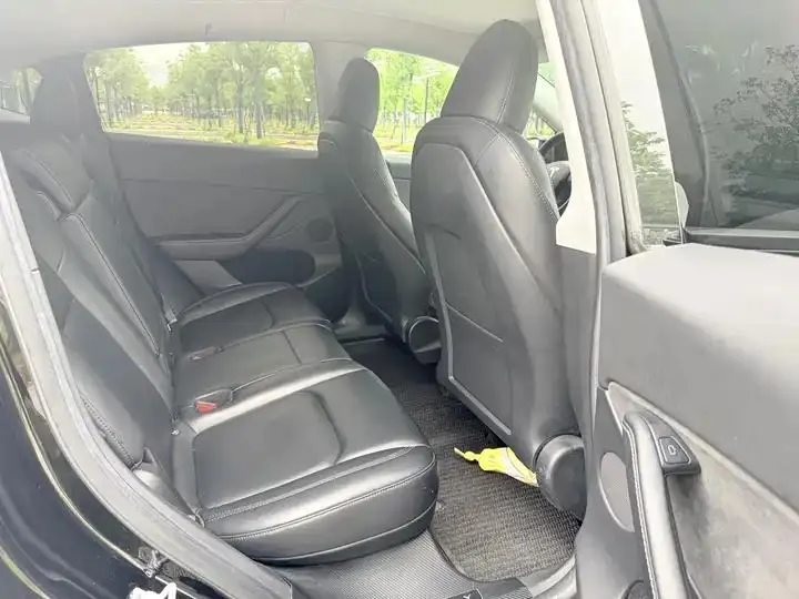 Model Y 2022 rear-wheel drive version 10
