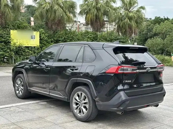 Wildlander 2023, 2.0L CVT, Two-Wheel Drive, Leading Edition 5