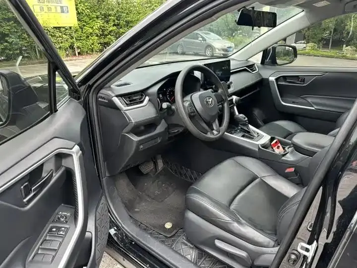 Wildlander 2023, 2.0L CVT, Two-Wheel Drive, Leading Edition 9