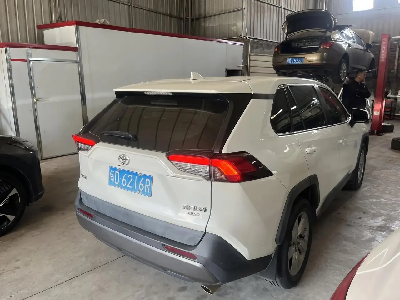 RAV4 Rongfeng 2020 2.0L CVT Four-wheel Drive Fashion PLUS Edition 3