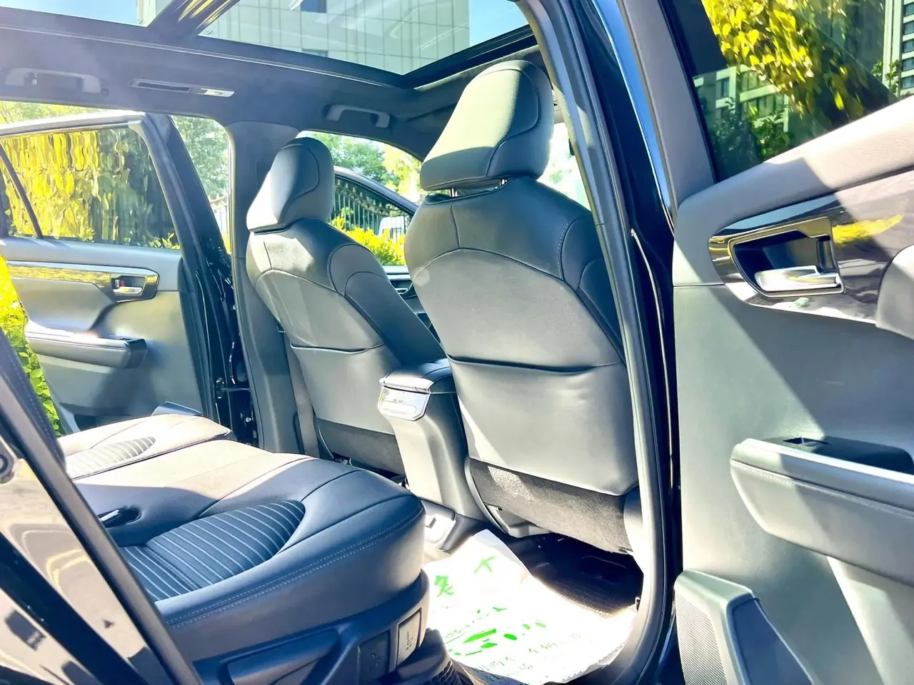 Toyota 2023 Crown Landfang 2.5 CVT Four-Wheel Drive Prestige Automatic 10