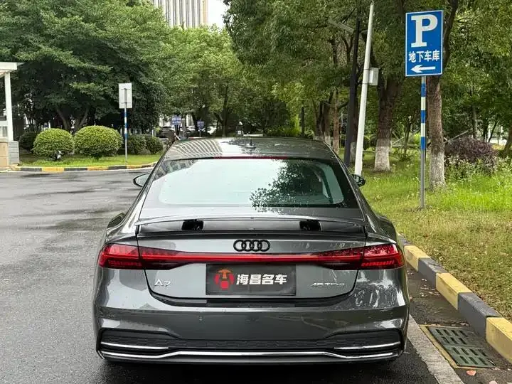 Audi A7 2021 model 45 TFSI Prestige Edition 5