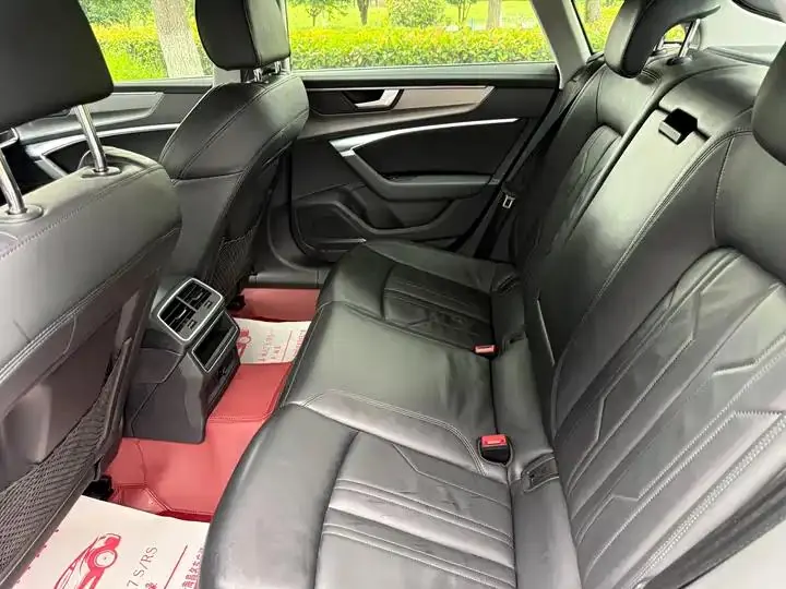 Audi A7 2021 model 45 TFSI Prestige Edition 9