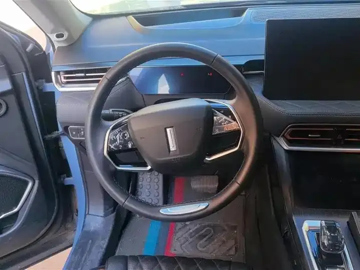 Latte DHT-PHEV 2022 1.5T two-wheel drive super cup 15