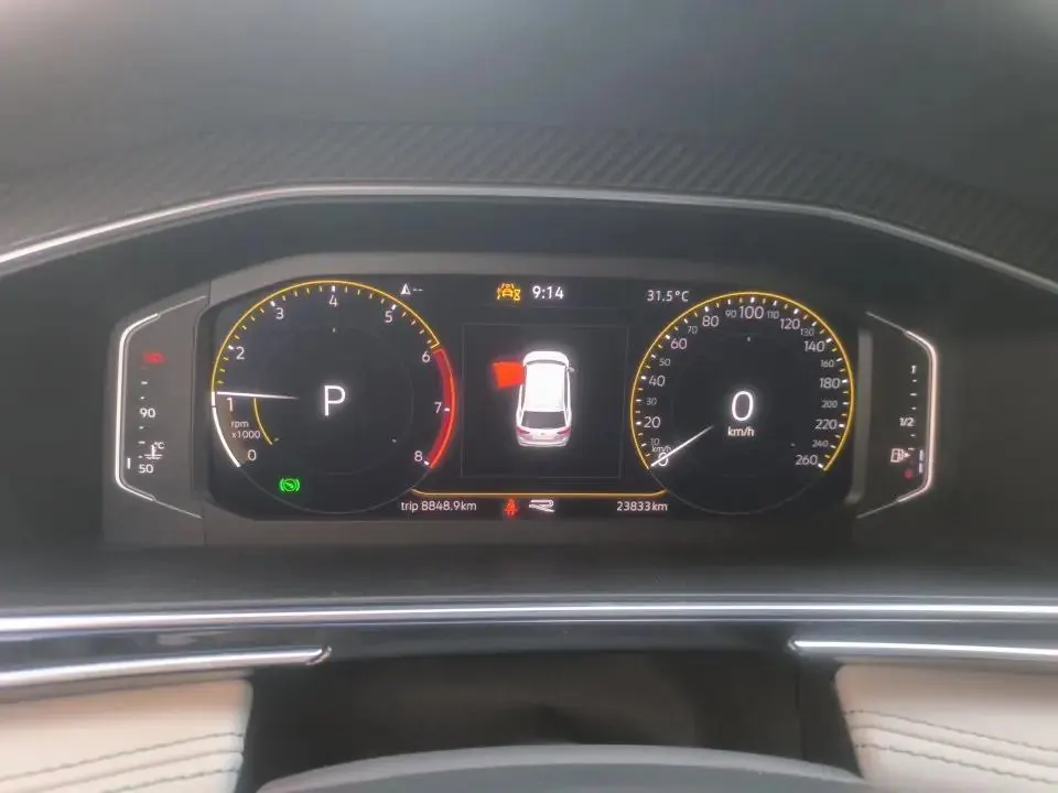 Tiguan L 2023 330TSI Automatic Two-Drive R-Line Enjoy Edition 7