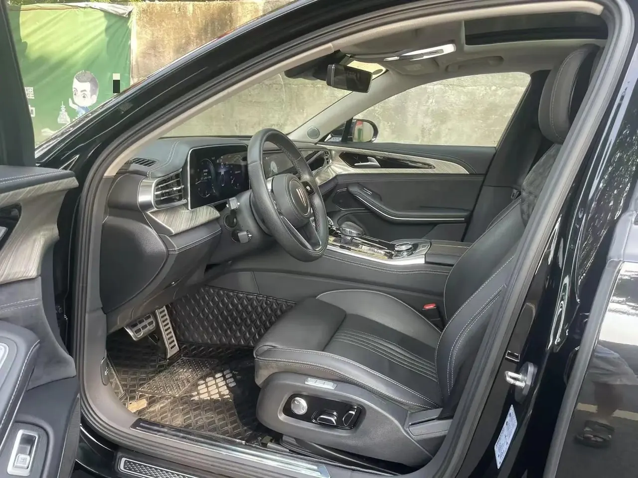 HongQi H9 2020 3.0T Zhilian Qichang Edition 6