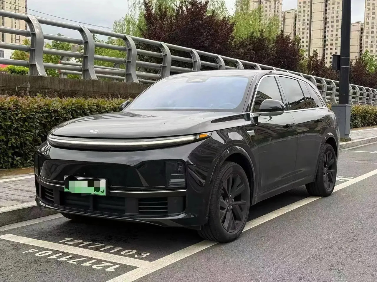 Открыть галерею: Li L7 2023 Pro
