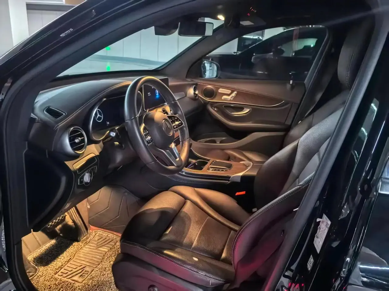 Mercedes Benz GLC 2020 model, facelifted GLC 300 L 4MATIC Sport version 3