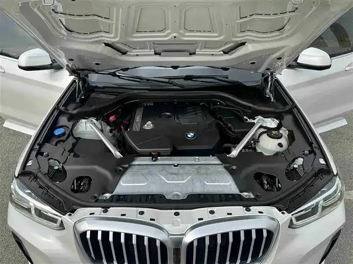 BMW X3 2022 xDrive25i M sports suit 30