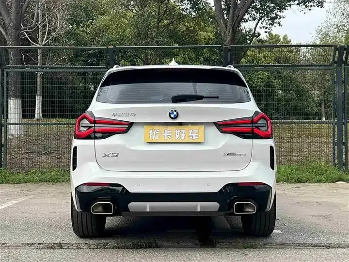 BMW X3 2022 xDrive25i M sports suit 5