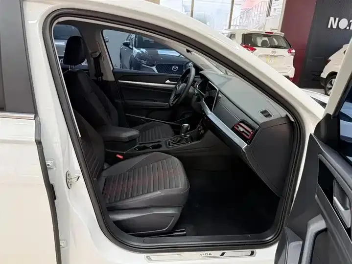 Lavida 2023 280TSI DSG Starry Full-Package Version 21