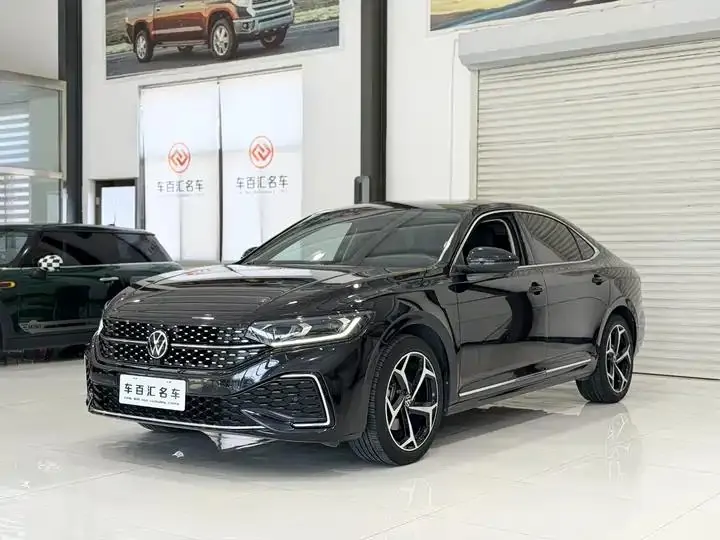 Passat 2023 330TSI Star Elite Edition - View 1