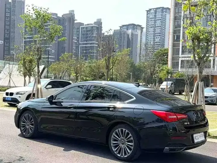 HongQi H5 2020 1.8T Auto Zhilian Flag Rhyme Edition 7