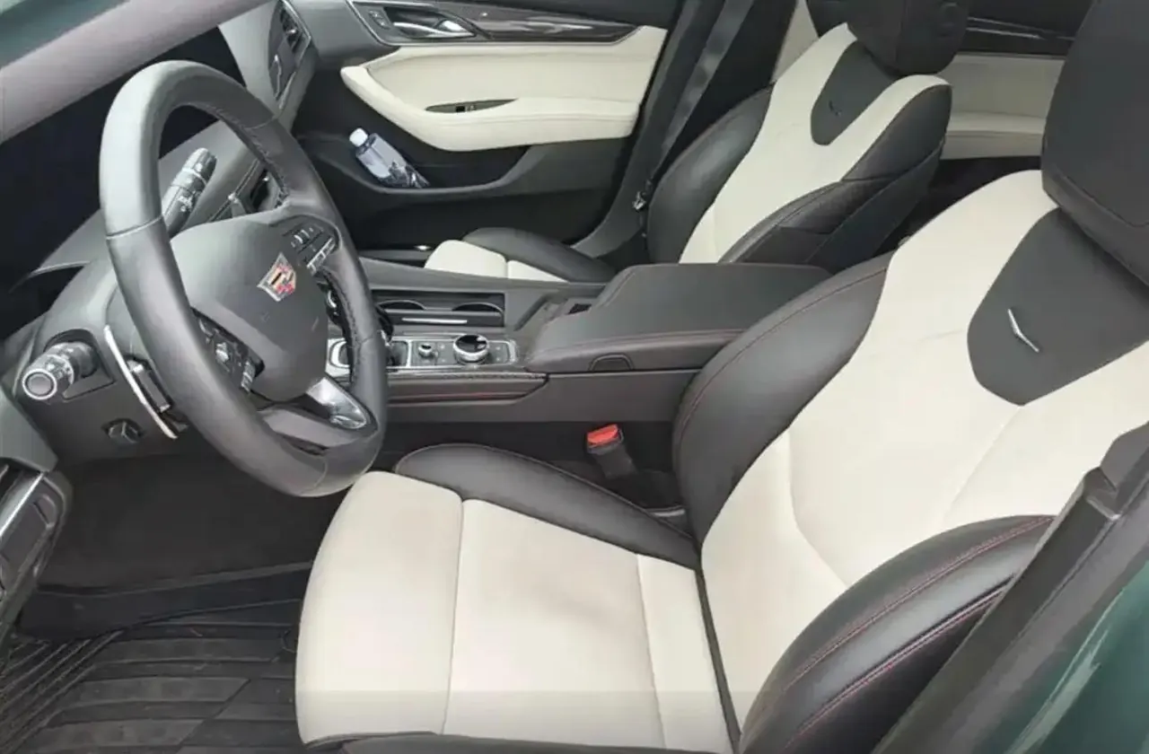 Cadillac 2025 CT5 2.0T 28T Track Performance Edition Peak Track Package, Automatic Transmission 3