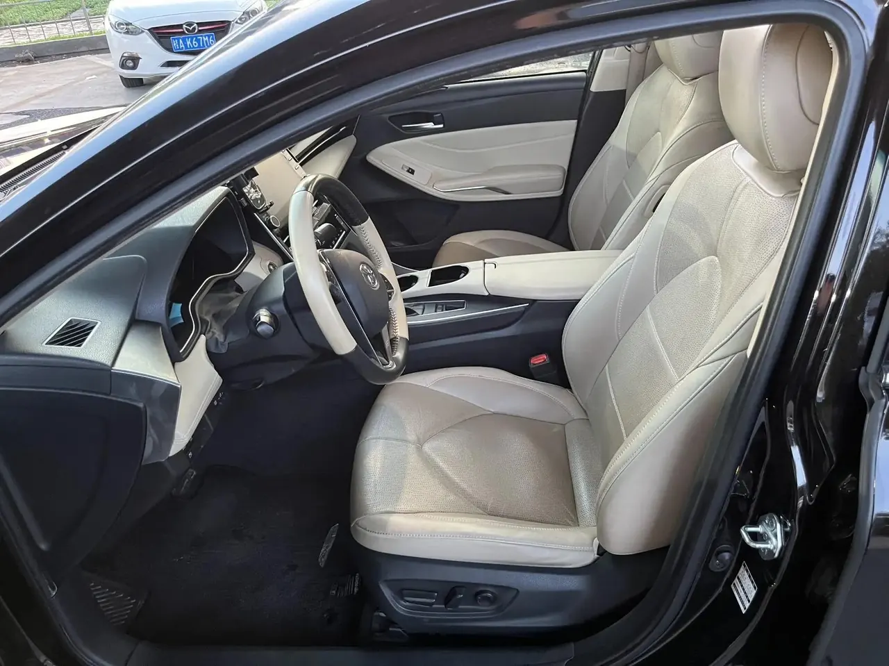 Asian Dragon 2019 2.0L Deluxe Edition Country VI 7