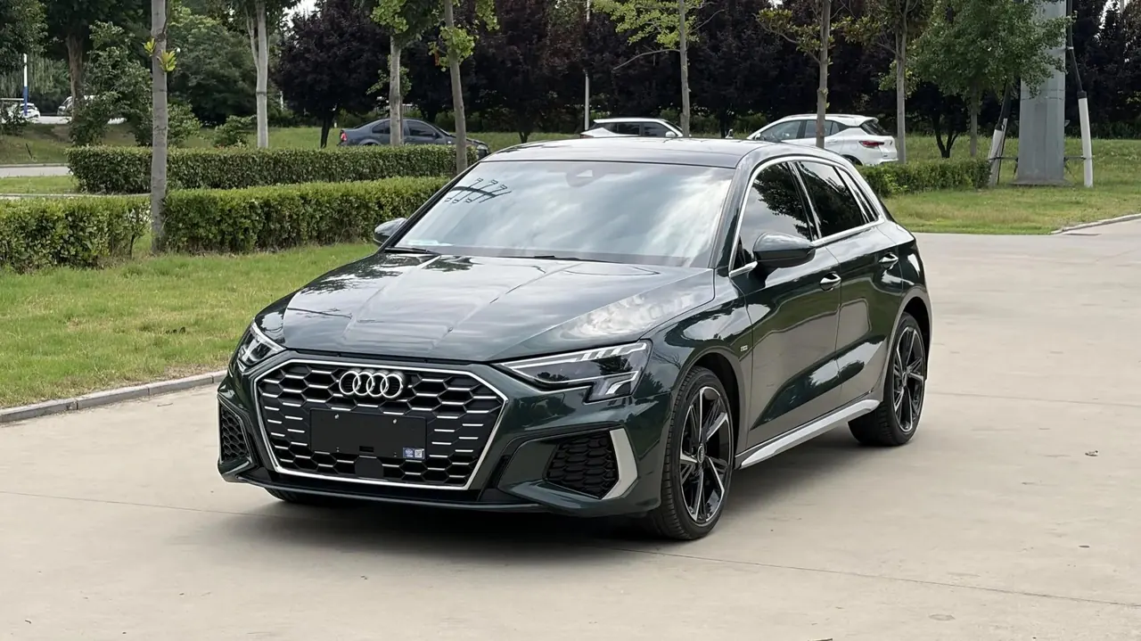 Audi 2023 A3 Sportback 1.4TFSI 35TFSI Fashion Sport Model (facelift) Automatic - View 1