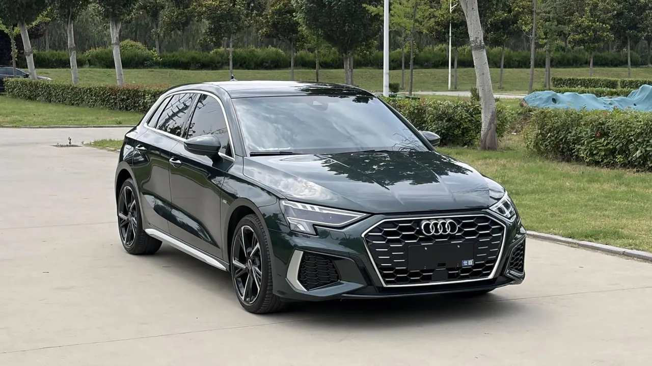 Audi 2023 A3 Sportback 1.4TFSI 35TFSI Fashion Sport Model (facelift) Automatic 3