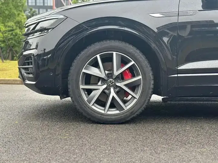 Touareg 2022 3.0TSI Sharp Edition Classic Sports Kit 9