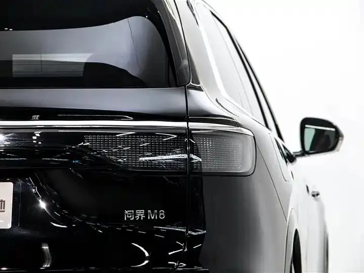 AITO M8 2025 model Range-Extended Ultra Version, 53.4 kWh, 5-seater (192-line Radar) 11