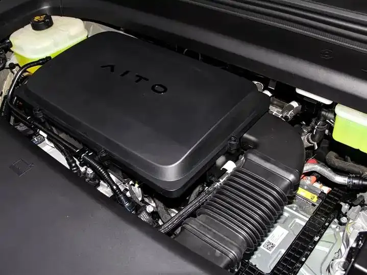 AITO M8 2025 model Range-Extended Ultra Version, 53.4 kWh, 5-seater (192-line Radar) 13